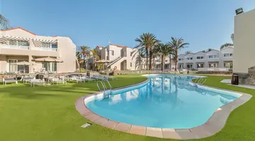 Hotel LIVVO Koala Garden