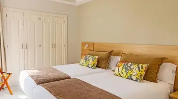 Hotel LIVVO Koala Garden