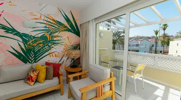Hotel LIVVO Koala Garden
