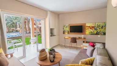 Hotel LIVVO Koala Garden