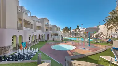 Hotel LIVVO Koala Garden