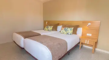Hotel LIVVO Koala Garden
