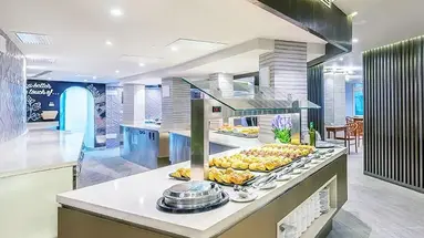 Hotel LIVVO Koala Garden
