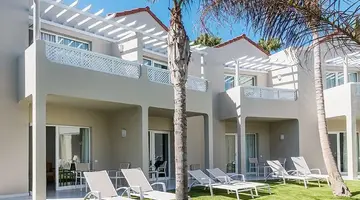 Hotel LIVVO Koala Garden