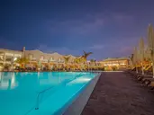 Hotel LIVVO Los Calderones