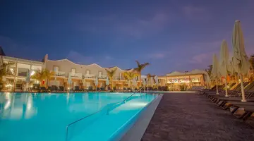 Hotel LIVVO Los Calderones