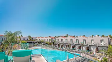 Hotel LIVVO Los Calderones