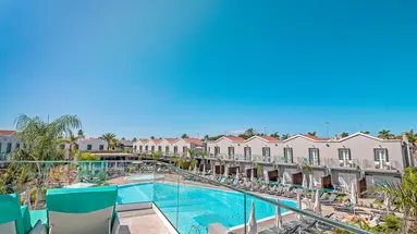Hotel LIVVO Los Calderones