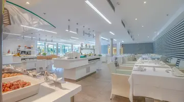 Hotel LIVVO Los Calderones