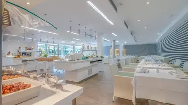 Hotel LIVVO Los Calderones