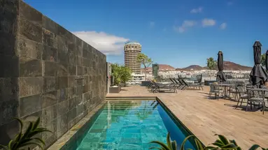Hotel LIVVO Lumm