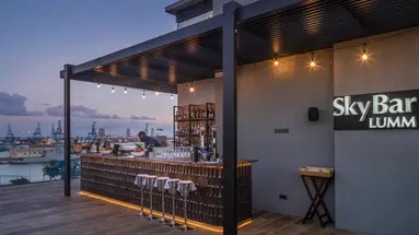 Hotel LIVVO Lumm
