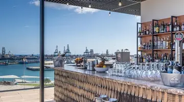 Hotel LIVVO Lumm