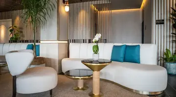 Hotel LIVVO Lumm