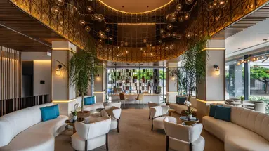 Hotel LIVVO Lumm