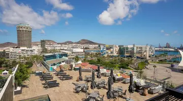 Hotel LIVVO Lumm