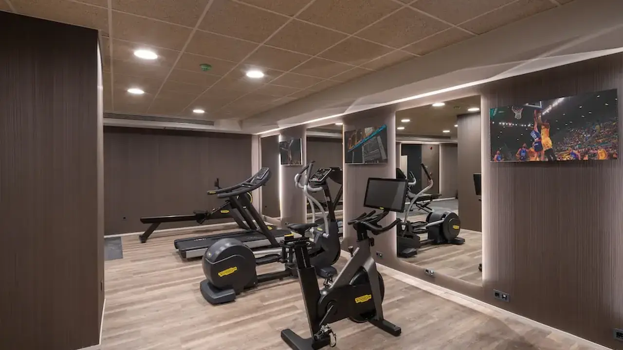 Hotel LIVVO Lumm