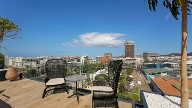 Hotel LIVVO Lumm