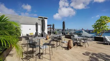 Hotel LIVVO Lumm