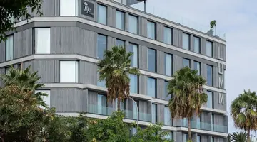 Hotel LIVVO Lumm