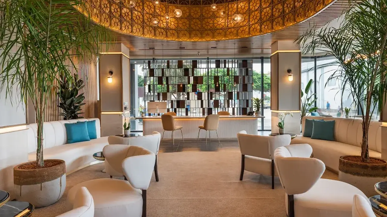 Hotel LIVVO Lumm