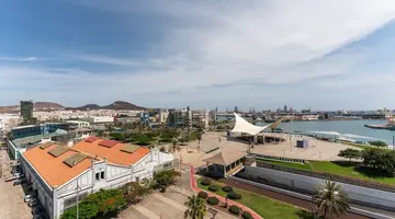 Hotel LIVVO Lumm