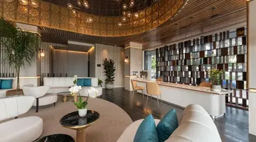Hotel LIVVO Lumm