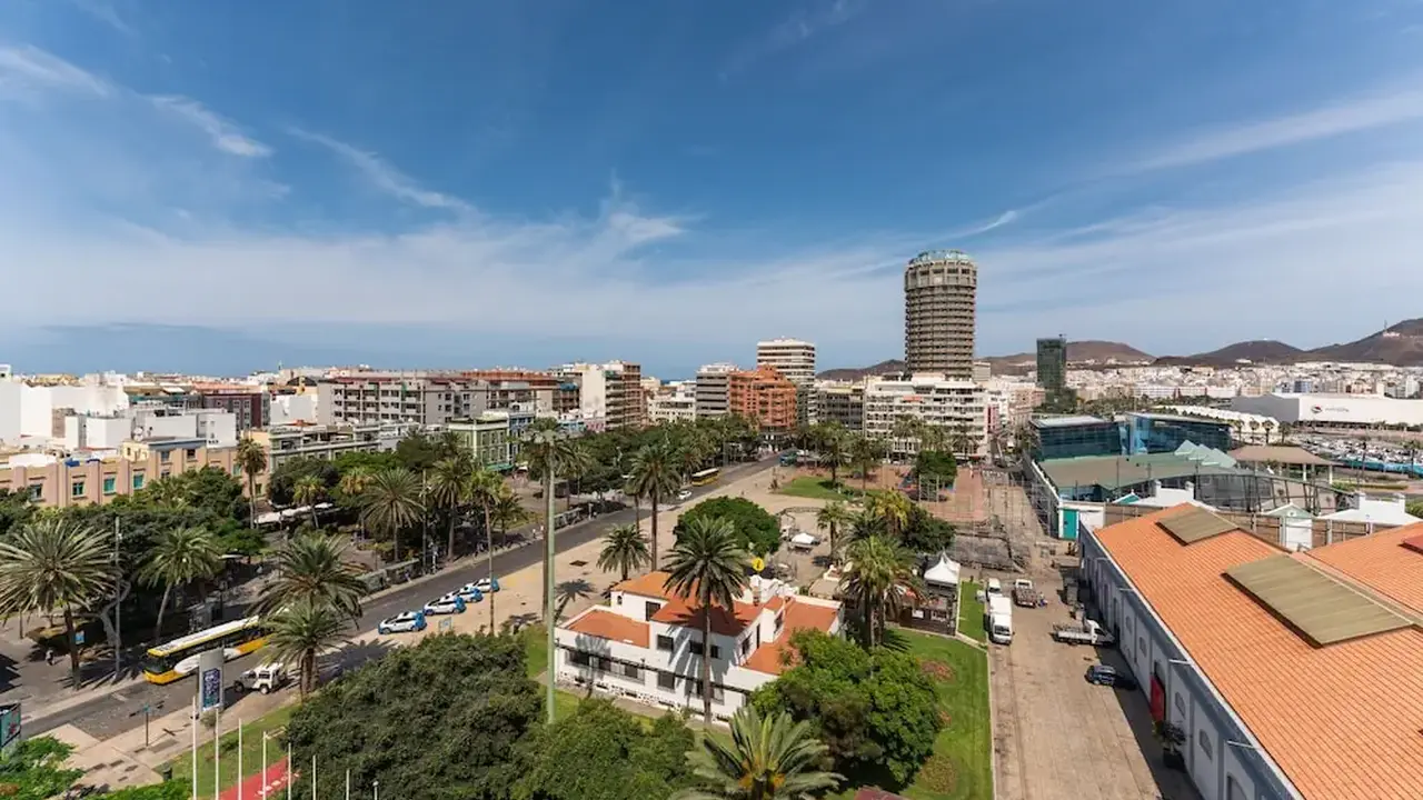 Hotel LIVVO Lumm