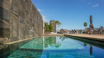 Hotel LIVVO Lumm