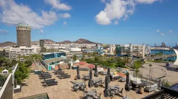 Hotel LIVVO Lumm