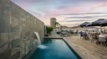 Hotel LIVVO Lumm