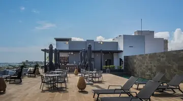 Hotel LIVVO Lumm