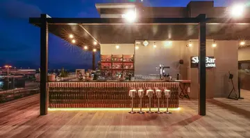 Hotel LIVVO Lumm