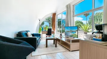 Hotel LIVVO Risco del Gato Suites