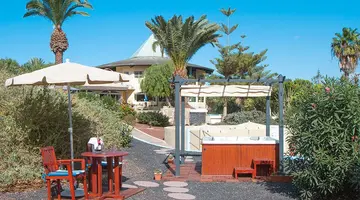 Hotel LIVVO Risco del Gato Suites