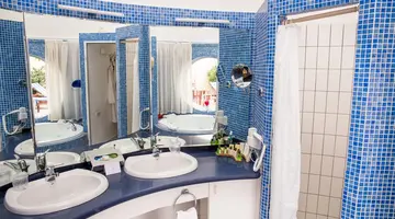 Hotel LIVVO Risco del Gato Suites