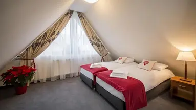 Hotel Logos