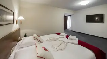 Hotel Logos