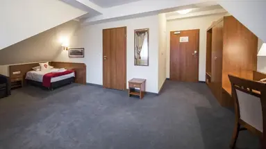 Hotel Logos