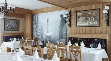 Hotel Logos