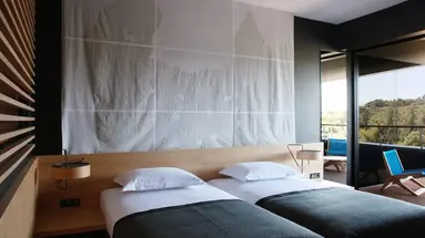 Hotel Lone