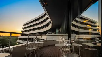 Hotel Lone