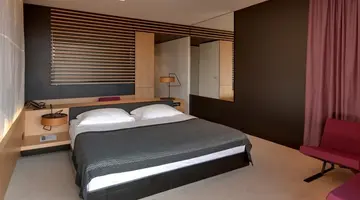 Hotel Lone
