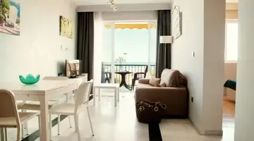 HOTEL LOS JAZMINES