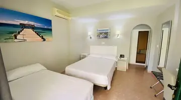 Hotel Los Jazmines