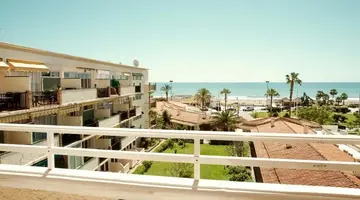 HOTEL LOS JAZMINES