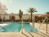 HOTEL LOS JAZMINES