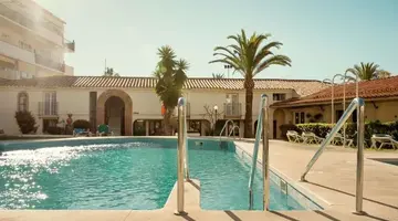 HOTEL LOS JAZMINES
