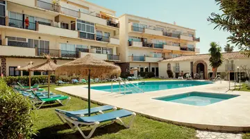 HOTEL LOS JAZMINES