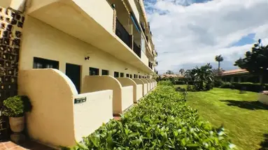 HOTEL LOS JAZMINES